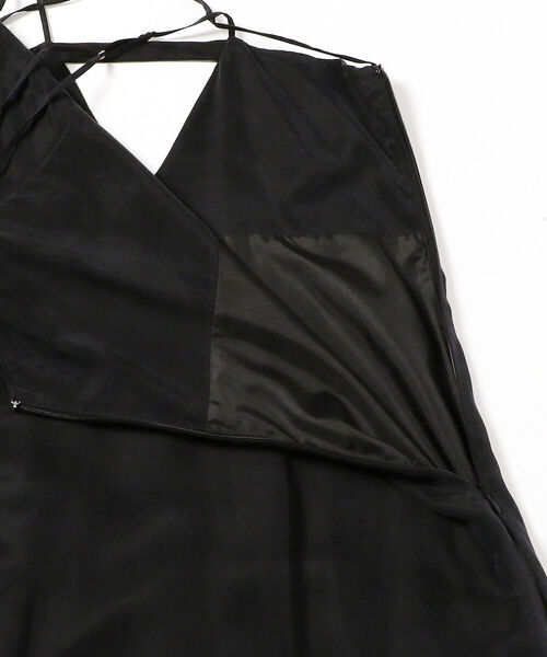 Ray BEAMS（レイビームス）の「Ray BEAMS / ウシロ アキ キャミソール ワンピース（ワンピース・レディース・ブラック/ダークブラウン・1/0）」の7枚目の写真