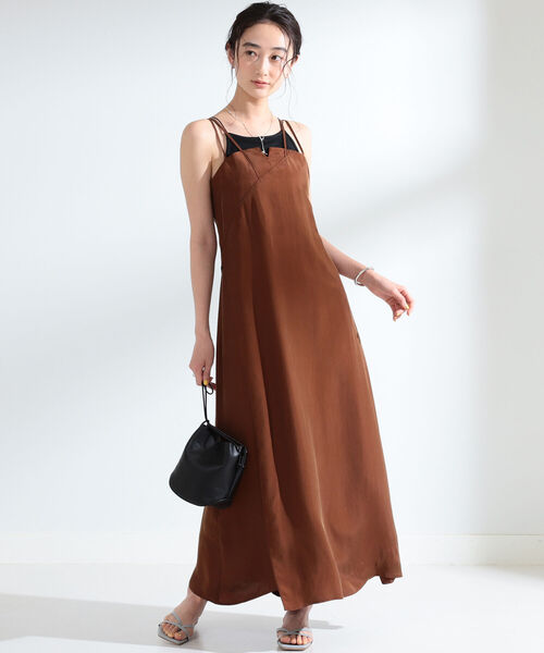 Ray BEAMS（レイビームス）の「Ray BEAMS / ウシロ アキ キャミソール ワンピース（ワンピース・レディース・ブラック/ダークブラウン・1/0）」の5枚目の写真