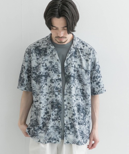 URBAN RESEARCH（アーバンリサーチ）の「スプラッシュパターンオープンカラーシャツ（シャツ/ブラウス・メンズ・チャコールグレー/グレー・MEDIUM/LARGE）」の2枚目の写真