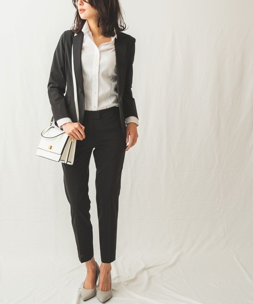 NARACAMICIE(ナラカミーチェ)の「キュプラポリエステルテーラージャケット(テーラードジャケット・レディース・ブラック/グレー/ネイビー・LARGE/MEDIUM/SMALL)」の12枚目の写真