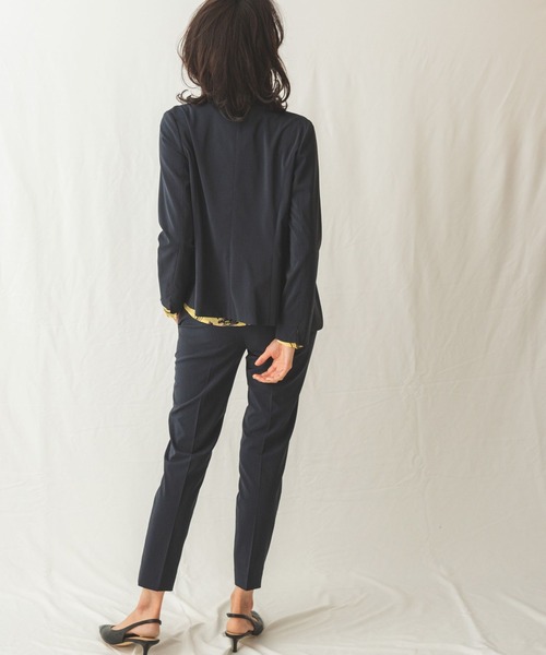 NARACAMICIE(ナラカミーチェ)の「キュプラポリエステルテーラージャケット(テーラードジャケット・レディース・ブラック/グレー/ネイビー・LARGE/MEDIUM/SMALL)」の19枚目の写真