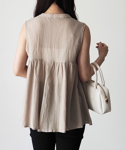 Riberry（リベリー）の「ハシゴレースノースリギャザーブラウス（シャツ/ブラウス・レディース・ブラック/ベージュ/オフホワイト/カーキ・MEDIUM）」の17枚目の写真