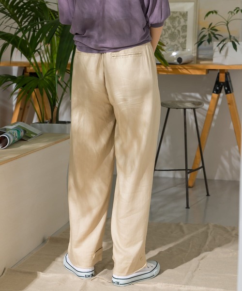 ITEMS URBANRESEARCH（アイテムズ アーバンリサーチ）の「麻混ワイドパンツ（その他パンツ・レディース・ミント/ベージュ・FREE）」の14枚目の写真