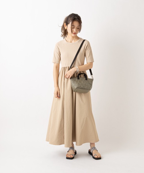 Actually（アクチュアリー）の「スマイルキルティング ミニショルダー 2WAYトート（ショルダーバッグ・レディース・カーキ/シルバー/ブラック・フリー）」の5枚目の写真