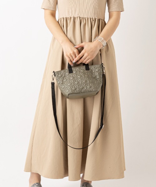 Actually（アクチュアリー）の「スマイルキルティング ミニショルダー 2WAYトート（ショルダーバッグ・レディース・カーキ/シルバー/ブラック・フリー）」の10枚目の写真