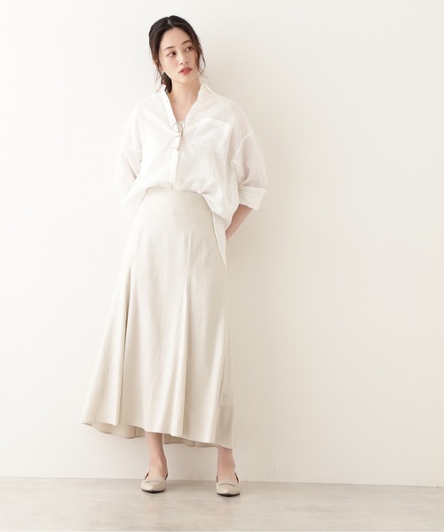 NATURAL BEAUTY BASIC（ナチュラルビューティーベーシック）の「ラミーシャツブラウス（シャツ/ブラウス・レディース・ライトグリーン/オフホワイト/ブラウン/グレー系その他・MEDIUM）」の8枚目の写真