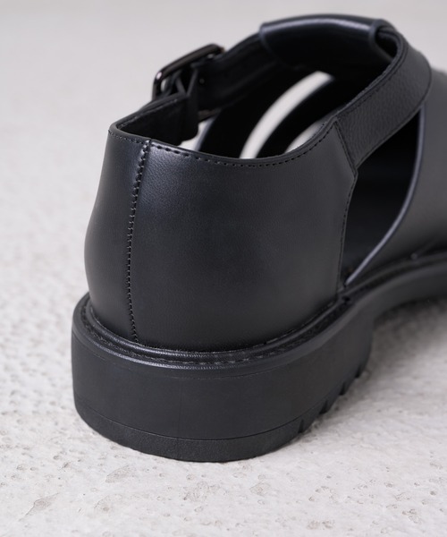 INTER FACTORY(インターファクトリー)の「【WEARISTA 風早ゆうた - シャークソール シンセティックレザー グルカサンダル made in INTER FACTORY】(サンダル・メンズ・ブラック・MEDIUM/SMALL/LARGE)」の20枚目の写真