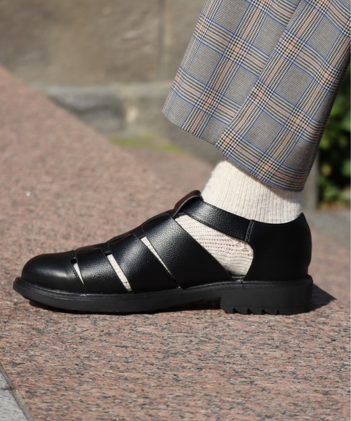 INTER FACTORY(インターファクトリー)の「【WEARISTA 風早ゆうた - シャークソール シンセティックレザー グルカサンダル made in INTER FACTORY】(サンダル・メンズ・ブラック・MEDIUM/SMALL/LARGE)」の8枚目の写真