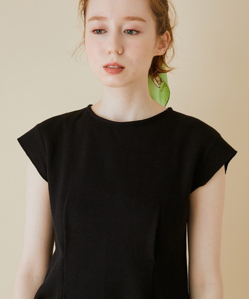 MADEMOISELLE ROPE'（マドモアゼル ロペ）の「【セット対応】ハニカムキャップスリーブプルオーバー（Tシャツ/カットソー・レディース・ブラック/オフホワイト/オレンジ・38）」の13枚目の写真