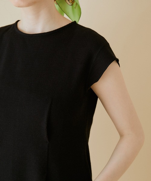 MADEMOISELLE ROPE'（マドモアゼル ロペ）の「【セット対応】ハニカムキャップスリーブプルオーバー（Tシャツ/カットソー・レディース・ブラック/オフホワイト/オレンジ・38）」の14枚目の写真