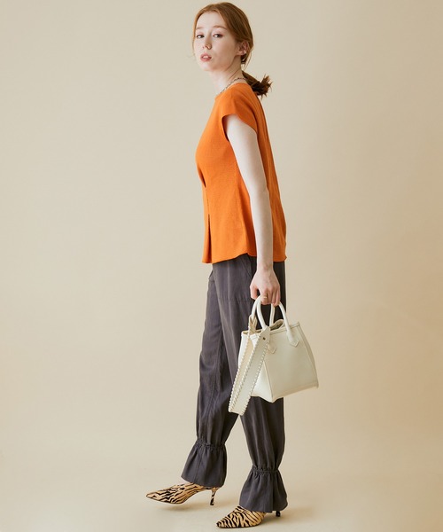 MADEMOISELLE ROPE'（マドモアゼル ロペ）の「【セット対応】ハニカムキャップスリーブプルオーバー（Tシャツ/カットソー・レディース・ブラック/オフホワイト/オレンジ・38）」の20枚目の写真