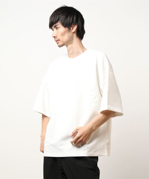 Bling Leads(ブリングリーズ)の「【Bk】【Bling leads】5分袖ポンチクルーネックプルオーバー(Tシャツ/カットソー・レディース・グレイッシュベージュ/ホワイト/グレイッシュブルー/ブラック・MEDIUM/LARGE)」の9枚目の写真