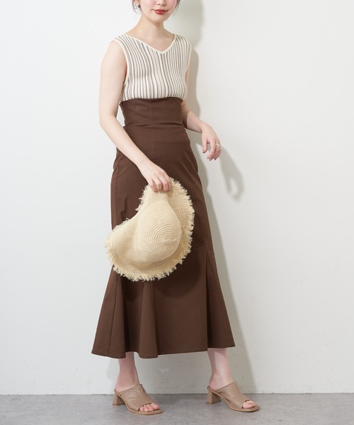 natural couture(ナチュラルクチュール)の「カラーストライプ2WAYニットタンク(ニット/セーター・レディース・アイボリー/ブラウン/パープル・FREE)」の7枚目の写真