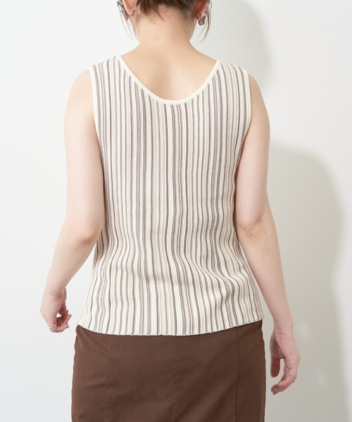 natural couture(ナチュラルクチュール)の「カラーストライプ2WAYニットタンク(ニット/セーター・レディース・アイボリー/ブラウン/パープル・FREE)」の19枚目の写真