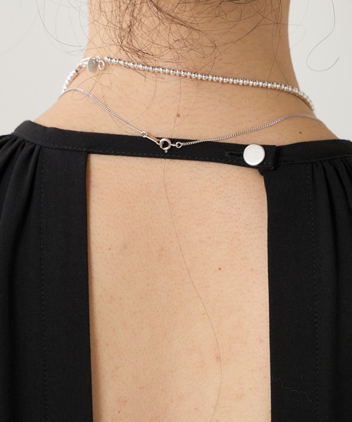 SHENERY（シーナリー）の「背中開きギャザードレス（ドレス・レディース・ブラック/オフホワイト・FREE）」の10枚目の写真
