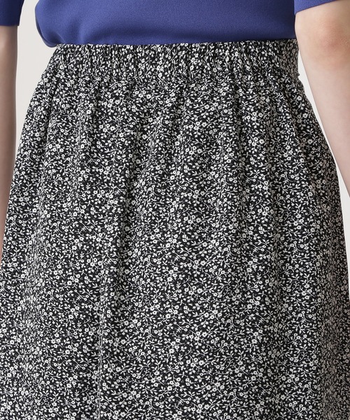 N.（N. Natural Beauty Basic）（エヌエヌナチュラルビューティーベーシック）の「◆小花プリントペプラムスカート（スカート・レディース・オフホワイト/ブラック/パープル・MEDIUM）」の15枚目の写真