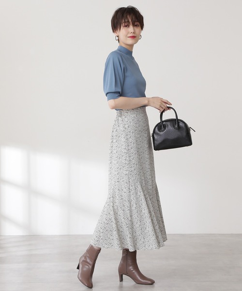 N.（N. Natural Beauty Basic）（エヌエヌナチュラルビューティーベーシック）の「◆小花プリントペプラムスカート（スカート・レディース・オフホワイト/ブラック/パープル・MEDIUM）」の6枚目の写真