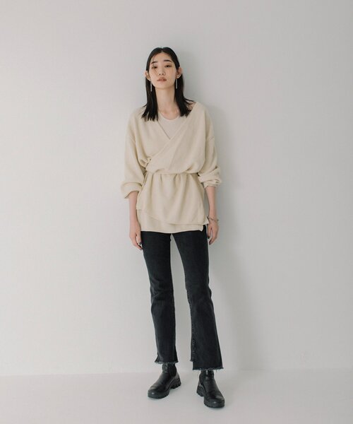 ZOZOMARKET（ゾゾマーケット）の「【潮田あかり×ZOZO】マルチウェイ トゥルーコットン ニットトップス（ニット/セーター・レディース・ダークブラウン/パープル/アイボリー・FREE）」の16枚目の写真
