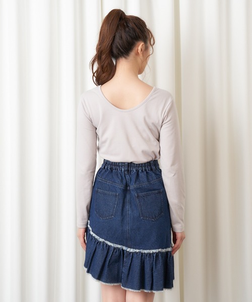 MIIA（ミーア）の「デニムフリンジミニスカート（デニムスカート・レディース・ブラック/インディゴブルー・FREE）」の5枚目の写真