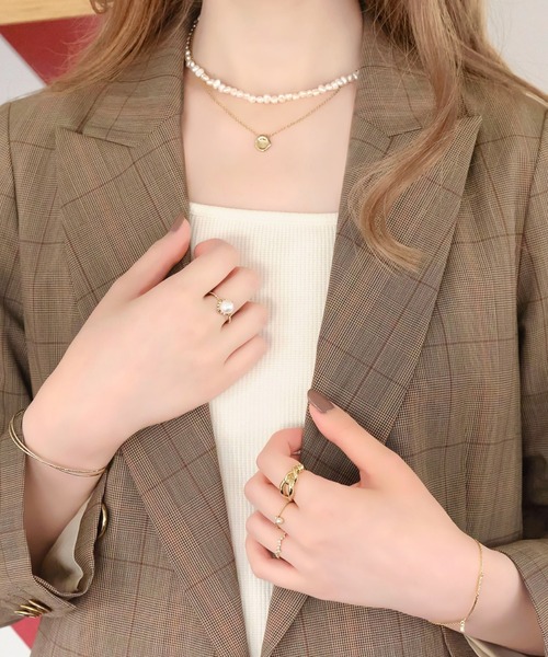 Phoebe（フィービィー）の「フレッシュウォーターパールマンテルネックレス/一連パールネックレス（ネックレス・レディース・ホワイト・FREE）」の4枚目の写真