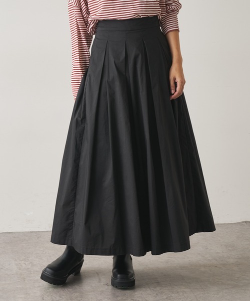 Omekashi（オメカシ）の「タックフレアロングスカート（スカート・レディース・ブラック/パープル/ピンク・38/36）」の2枚目の写真