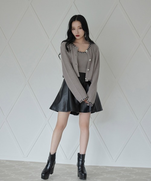 ANDGEEBEE（アンジービー）の「コードニットカーディガン（ニット/セーター・レディース・ブラック/スモークピンク・MEDIUM）」の13枚目の写真