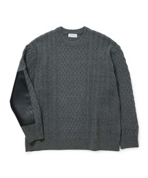 杢ケーブル レザーパッチ クルーネックニット