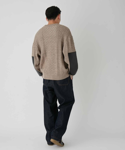 ADAM ET ROPE'（アダムエロペ）の「杢ケーブル レザーパッチ クルーネックニット（ニット/セーター・メンズ・ベージュ/グレー系その他・M/L）」の14枚目の写真