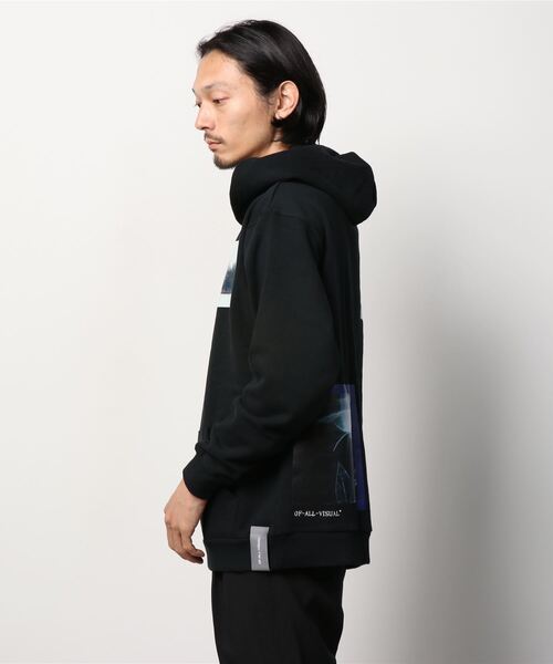 A4A(エーフォーエー)の「A4A (エーフォーエー) PHOTO HD パーカー(パーカー・メンズ・ホワイト/ブラック・FREE)」の3枚目の写真