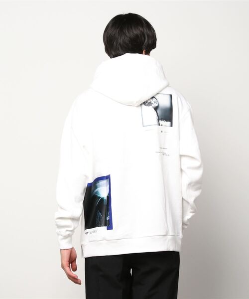 A4A(エーフォーエー)の「A4A (エーフォーエー) PHOTO HD パーカー(パーカー・メンズ・ホワイト/ブラック・FREE)」の5枚目の写真