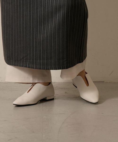 セール Center Slit Almond Toe Pumps パンプス Lawgy ラウジー のファッション通販 Zozotown