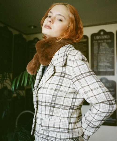 REDYAZEL（レディアゼル）の「テーラーショート丈ジャケット（テーラードジャケット・レディース・グレー/ベージュ系その他/グレー系その他・SMALL/MEDIUM）」の19枚目の写真