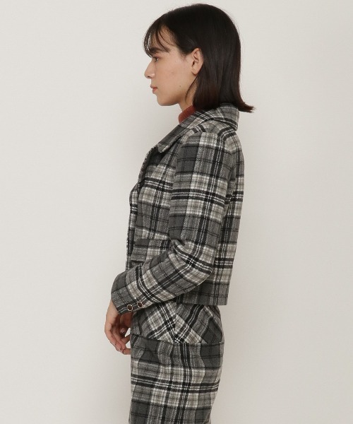 REDYAZEL（レディアゼル）の「テーラーショート丈ジャケット（テーラードジャケット・レディース・グレー/ベージュ系その他/グレー系その他・SMALL/MEDIUM）」の6枚目の写真