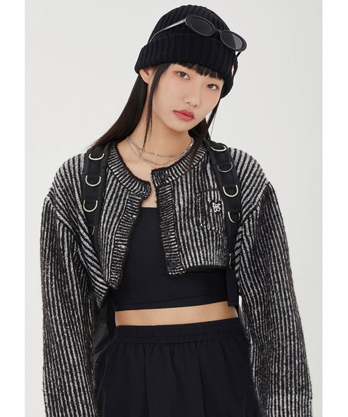 TARGETTO(ターゲット)の「A'GEM/9 × .kom『TARGETTO/ターゲット』TWO TONE BOLERO CARDIGAN/ツートーン ボレロ カーディガン クロップド丈(カーディガン/ボレロ・レディース・ライトブルー/ブラック・FREE)」の3枚目の写真