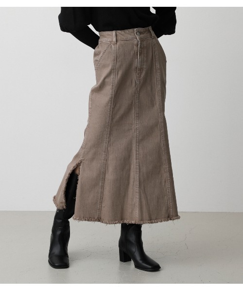 AZUL by moussy（アズールバイマウジー）の「FRINGE MERMAID DENIM SKIRT/フリンジマーメイドデニムスカート（デニムスカート・レディース・ベージュ/ダークブルー・LARGE/SMALL/X-SMALL/MEDIUM）」の16枚目の写真