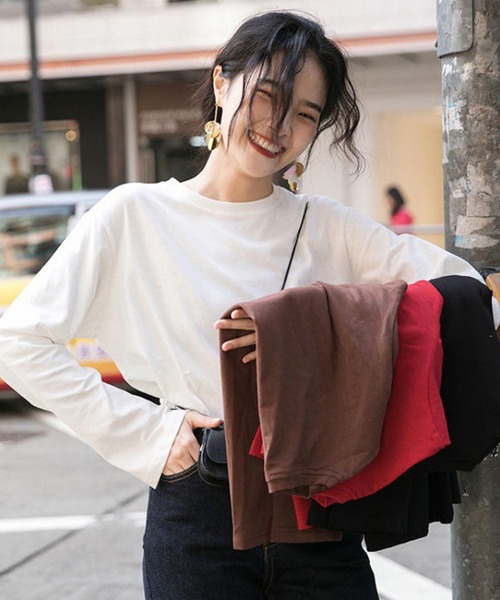 Anuenue（アヌエヌエ）の「ロングスリーブTシャツ 無地ロンT（Tシャツ/カットソー・レディース・ホワイト/ブラック/ベージュ/レッド/カーキ/ブルー/グリーン/コーラルピンク/イエロー・2L/3L/S/M/L）」の13枚目の写真