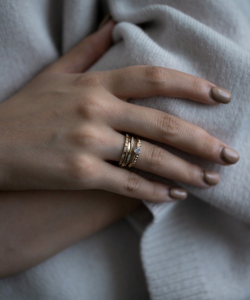 PAS TIERRA（パティエラ）の「【K10】スタッズリング（リング・レディース・イエローゴールド・#13/#7/#9/#11）」の4枚目の写真