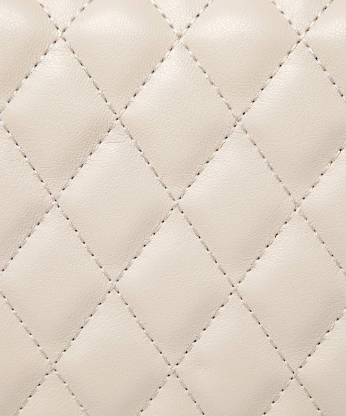 BASE（ベース）の「キルティング ショルダーバッグ（ショルダーバッグ・レディース・ライトグレー/ブラック/アイボリー/ホワイト系その他/ブルー系その他/ベージュ・FREE）」の7枚目の写真