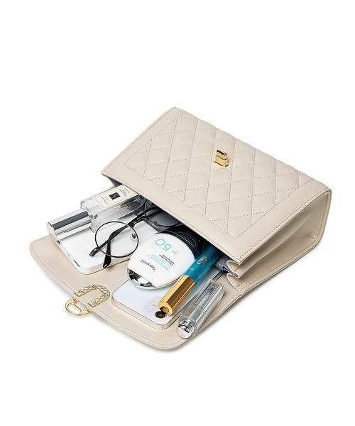 BASE（ベース）の「キルティング ショルダーバッグ（ショルダーバッグ・レディース・ライトグレー/ブラック/アイボリー/ホワイト系その他/ブルー系その他/ベージュ・FREE）」の16枚目の写真