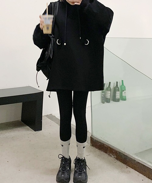 Primazel（プリマゼル）の「裏起毛 スウェット ミニ丈ワンピース（ワンピース・レディース・ブラック/グレー・M）」の6枚目の写真