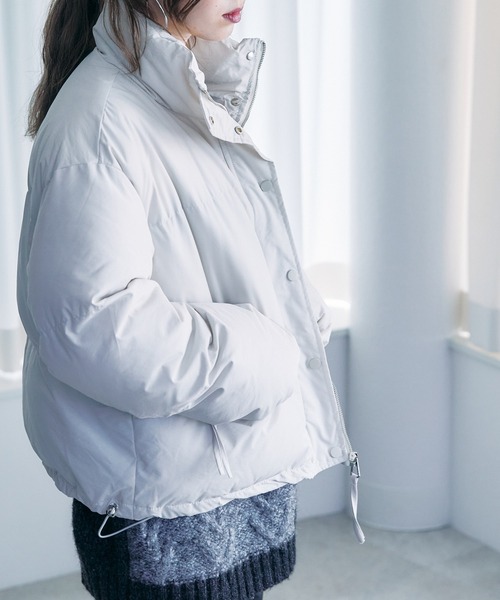 toucher du brise（トゥシェドブリーズ）の「【ショート丈が可愛い】キルティングジャケット（その他アウター・レディース・ブラック/ブラウン/オフホワイト・M）」の4枚目の写真