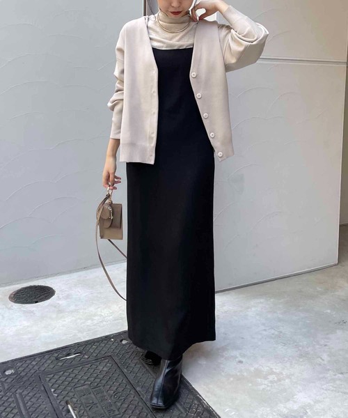 CAPRICIEUX LE'MAGE(カプリシューレマージュ)の「機能素材パフVカーディガン(カーディガン/ボレロ・レディース・ブラック/パープル/グレイッシュベージュ・FREE)」の14枚目の写真