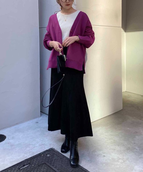 CAPRICIEUX LE'MAGE(カプリシューレマージュ)の「機能素材パフVカーディガン(カーディガン/ボレロ・レディース・ブラック/パープル/グレイッシュベージュ・FREE)」の5枚目の写真