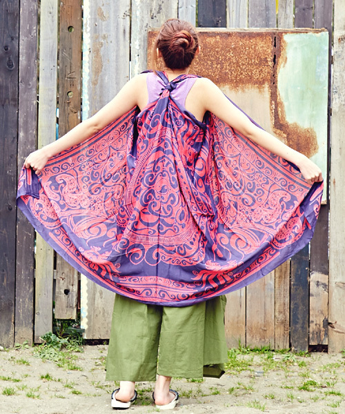 チャイハネ（チャイハネ）の「【チャイハネ】トライバルサローン 大判ストール（ストール/ショール・レディース・ホワイト/ブラック/オレンジ/カーキ/ベージュ/ピンク/レッド/イエロー/ブルー/グリーン/ネイビー/パープル/ブラウン/ライトブルー/オレンジ系その他・FREE）」の12枚目の写真