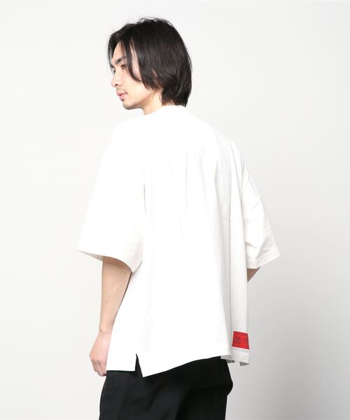 Maison MIHARA YASUHIRO(メゾンミハラヤスヒロ)の「Mihara Printed Tee(Tシャツ/カットソー・メンズ・ホワイト/ブラック・44/46/48/50)」の10枚目の写真