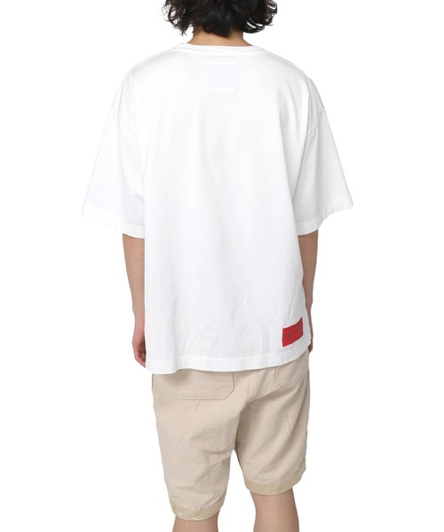 Maison MIHARA YASUHIRO(メゾンミハラヤスヒロ)の「Mihara Printed Tee(Tシャツ/カットソー・メンズ・ホワイト/ブラック・44/46/48/50)」の5枚目の写真
