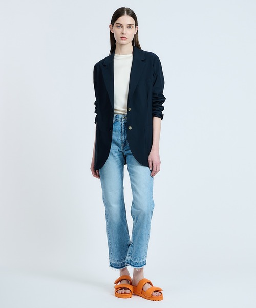 HARRIS WHARF LONDON（ハリスワーフロンドン）の「HARRIS WHARF LONDON / ボーイフレンドジャケット（テーラードジャケット・レディース・ネイビー/ブラック・36）」の5枚目の写真