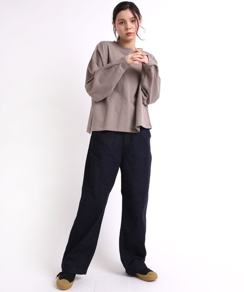 RNA-N(アールエヌエーエヌ)の「M1817 スラブプレーティングルーズプルオーバー(Tシャツ/カットソー・レディース・ブルー/グレイッシュベージュ/キナリ・MEDIUM)」の6枚目の写真