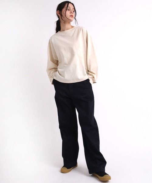 RNA-N(アールエヌエーエヌ)の「M1817 スラブプレーティングルーズプルオーバー(Tシャツ/カットソー・レディース・ブルー/グレイッシュベージュ/キナリ・MEDIUM)」の4枚目の写真