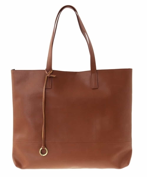 a.v.v(アーヴェヴェ)の「ファンクショントートBAG(トートバッグ・メンズ・ライトグレー/ネイビー/ベージュ/ブラック/ブラウン・46)」の4枚目の写真